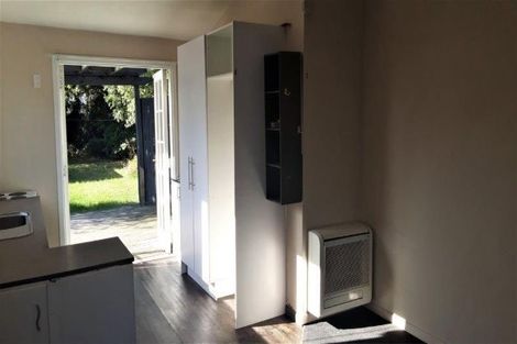 Photo of property in 15 Manning Place, Woolston, Christchurch, 8023