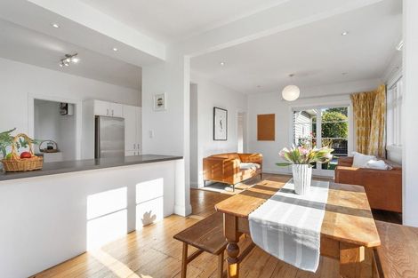 Photo of property in 136 Rutland Street, St Albans, Christchurch, 8052