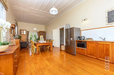 Photo of property in 14 Nelson Street, Helensville, 0800