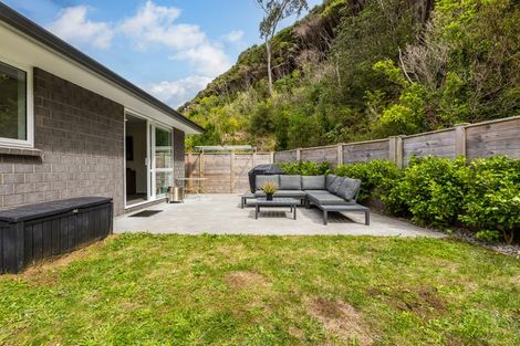 Photo of property in 44 Martingale Drive, Whitby, Porirua, 5024