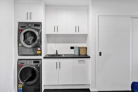 Photo of property in 51a Rata Street, Hawera, 4610