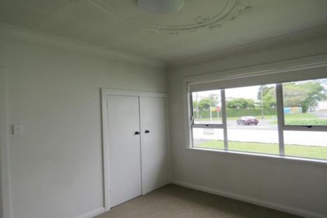 Photo of property in 238 Coronation Avenue, Welbourn, New Plymouth, 4310