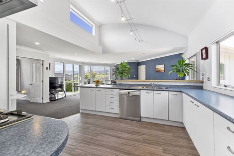 Photo of property in 23 The Masthead, Whitby, Porirua, 5024