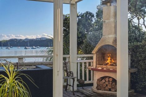 Photo of property in 1 Richmond Road, Mangonui, 0420