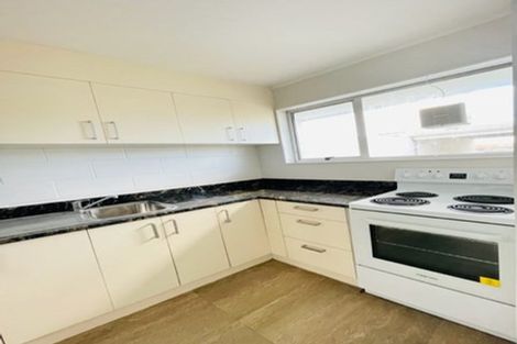 Photo of property in 1 Bendale Place, Papatoetoe, Auckland, 2025