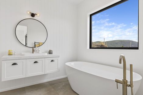 Photo of property in 47 Seven Oaks Drive, Kinloch, 3377