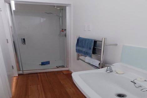 Photo of property in 39 Rangoon Street, Khandallah, Wellington, 6035