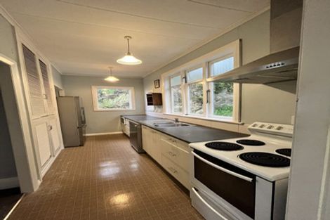 Photo of property in 75 Todman Street, Brooklyn, Wellington, 6021