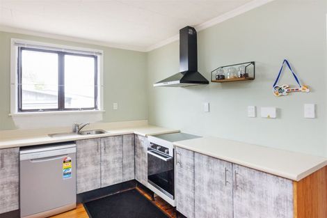 Photo of property in 71 Bridge Street, Bulls, 4818