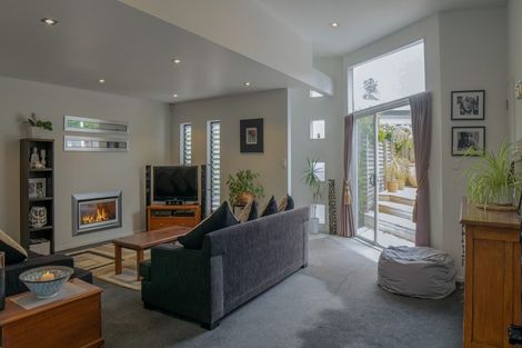 Photo of property in 13a Graham Avenue, Te Atatu Peninsula, Auckland, 0610