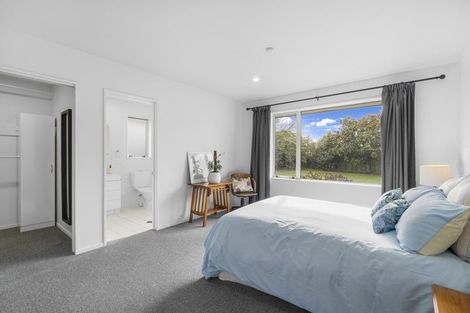 Photo of property in 4 Paget Drive, Woodend, 7610