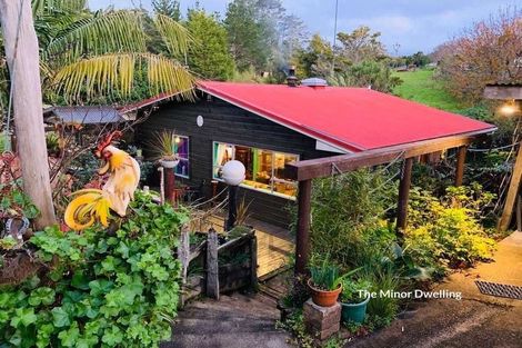 Photo of property in 98 Forest Road, Henderson, Auckland, 0612