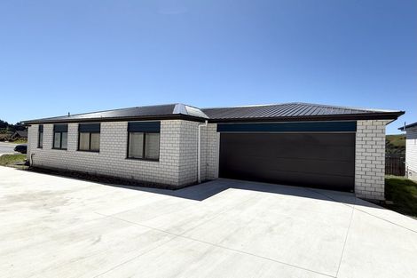 Photo of property in 23 Minerva Avenue, Helensville, 0800