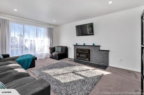 Photo of property in 17 Maire Street, Tikipunga, Whangarei, 0112