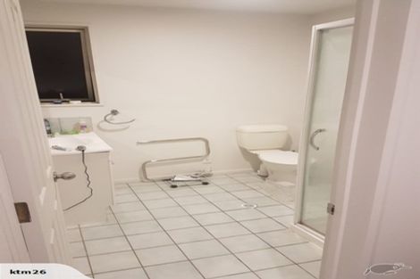 Photo of property in 9e Crohane Place, Addington, Christchurch, 8024