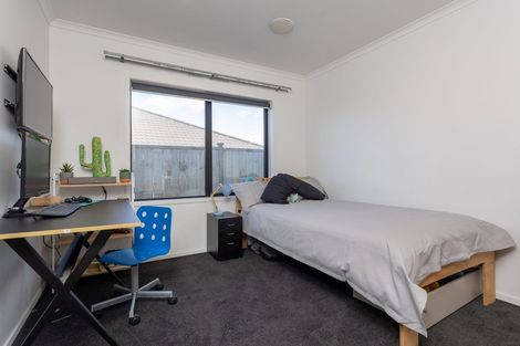 Photo of property in 7 The Landing, Riverhead, 0820