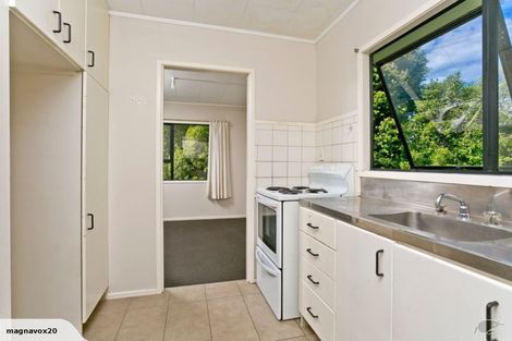 Photo of property in 65 Santiago Crescent, Unsworth Heights, Auckland, 0632
