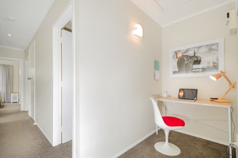 Photo of property in 4 Stafson Lane, Te Atatu Peninsula, Auckland, 0610