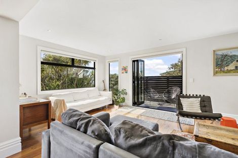 Photo of property in 38 Mortimer Terrace, Aro Valley, Wellington, 6021