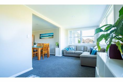 Photo of property in 22 Keats Crescent, Stoke, Nelson, 7011