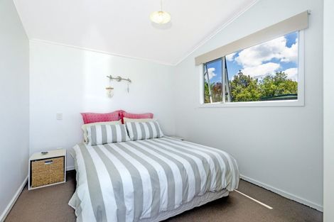 Photo of property in 95 Ymca Road, Mahia, 4198