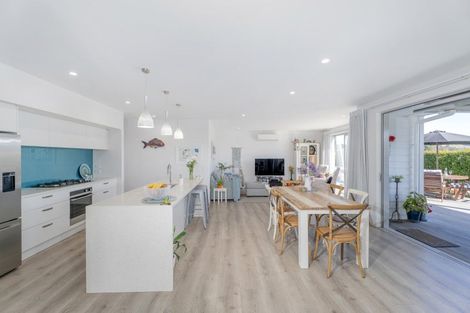 Photo of property in 105 Kupe Drive, Whitianga, 3510