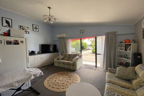 Photo of property in 4/119 Junction Road, Welbourn, New Plymouth, 4371