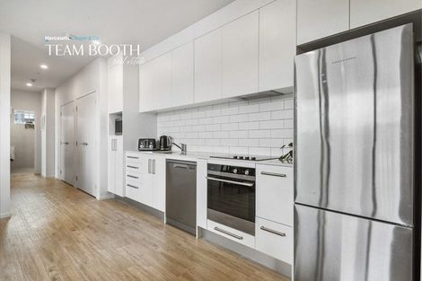 Photo of property in 202/165 Lake Road, Northcote, Auckland, 0627