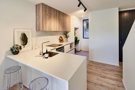 Photo of property in 15 Ara Toutouwai, Karori, Wellington, 6012