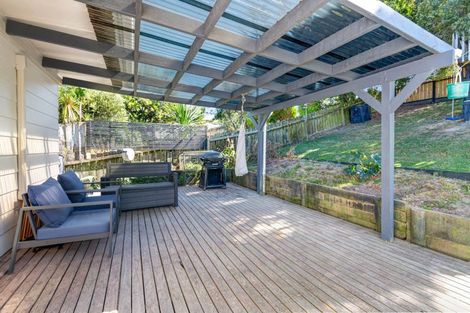 Photo of property in 245 Vipond Road, Stanmore Bay, Whangaparaoa, 0932