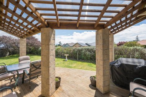 Photo of property in 17 Kingsford Drive, Stoke, Nelson, 7011