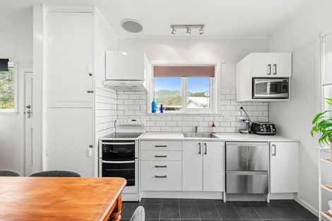 Photo of property in 78 Naenae Road, Naenae, Lower Hutt, 5011