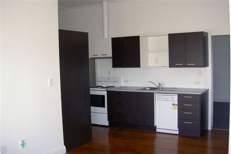 Photo of property in 20 Sugarloaf Road, Brooklyn, Wellington, 6021