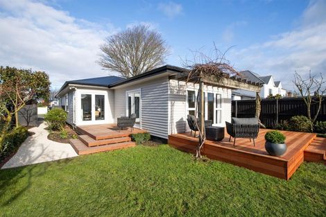 Photo of property in 51 Hawkesbury Avenue, St Albans, Christchurch, 8014