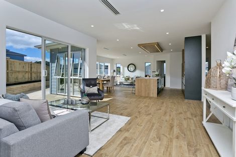 Photo of property in 66 Taikura Avenue, Red Beach, 0932