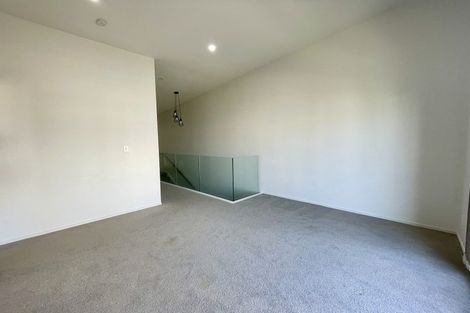 Photo of property in 6b Carlos Drive, Flat Bush, Auckland, 2016