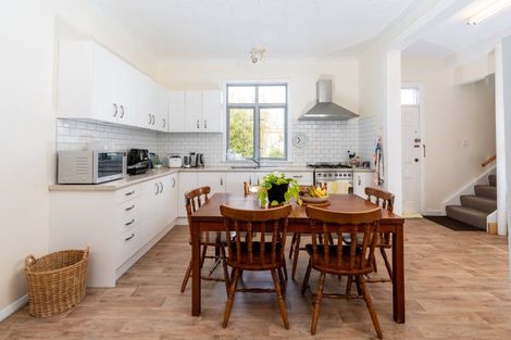 Photo of property in 30 Stone Street, Miramar, Wellington, 6022