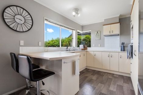 Photo of property in 211 Mountain View Drive, Te Awamutu, 3800