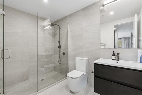 Photo of property in 10/7 Northlake Drive, Wanaka, 9305