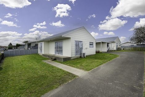 Photo of property in 320a Flaxmere Avenue, Flaxmere, Hastings, 4120