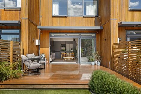 Photo of property in 21 Hudson Bay Road, Hobsonville, Auckland, 0616