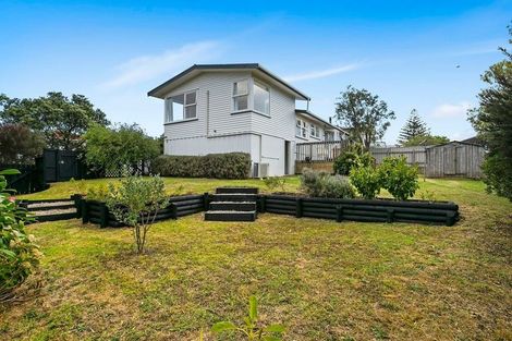 Photo of property in 39 Riverhills Avenue, Pakuranga Heights, Auckland, 2010