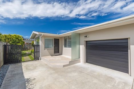 Photo of property in 36 Condell Avenue, Papanui, Christchurch, 8053
