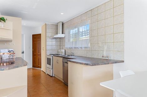 Photo of property in 450 Mairehau Road, Parklands, Christchurch, 8083