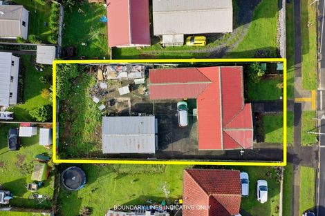 Photo of property in 74 Bader Drive, Mangere, Auckland, 2022