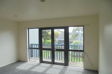 Photo of property in 13/3 Erewhon Place, Birkdale, Auckland, 0626