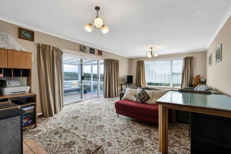 Photo of property in 227 Pembroke Road, Pembroke, Stratford, 4391