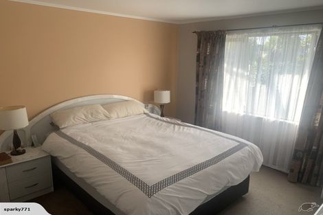 Photo of property in 10 Buller Crescent, Manurewa, Auckland, 2102