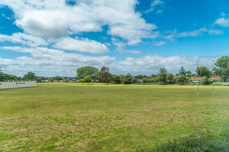 Photo of property in 52 Koro Lane, Mangere Bridge, Auckland, 2022