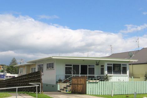 Photo of property in 2/18 May Street, Mount Maunganui, 3116